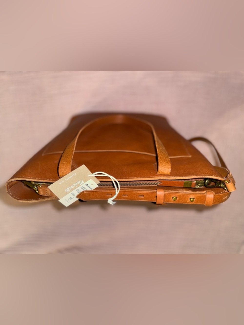 Madewell Zip-Top Medium Transport Leather Tote with Adjustable Strap- Like New - Picture 4 of 16